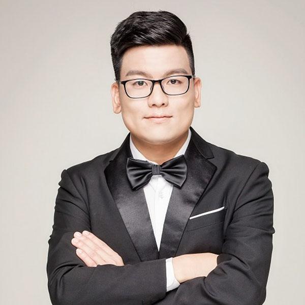 關(guān)于我們1 洪世普