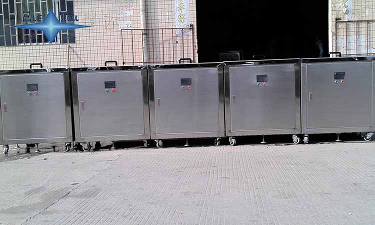 超聲波清洗機(jī)用什么水？放多少水合適？