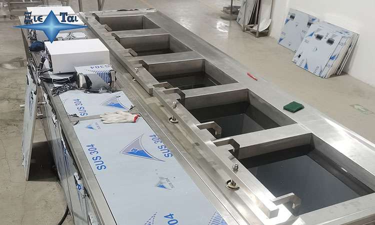 大型超聲波清洗機如何避免精密零部件清洗損傷？潔泰各行業無損清洗方案